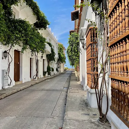 Apartamento Luxurious In The Heart Of
